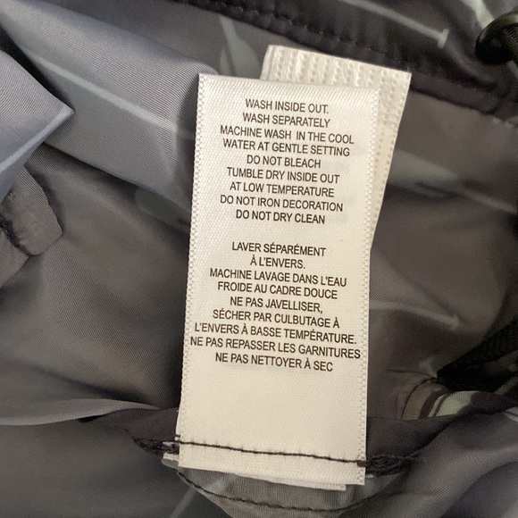 NWT Grand Portage Unisex Paddle Graphic Packable Windbreaker Size XS/S - Picture 9 of 9